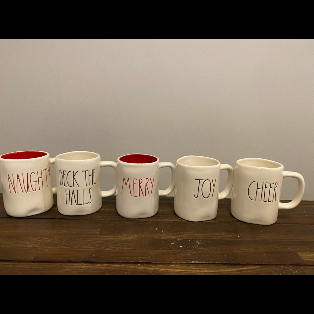 LOT OF RAE DUNN MUGS/CREAMERS MISCELLANEOUS